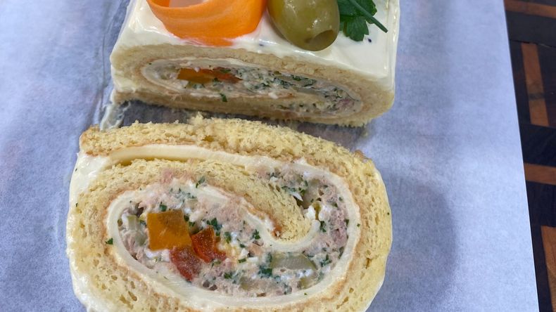 Un clásico de Año Nuevo: la receta paso a paso para hacer pionono arrollado relleno de atún