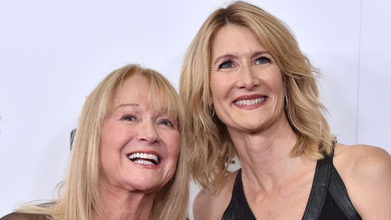 Diane Ladd y Laura Dern mantuvieron un vínculo muy cercano. Diane Ladd y Laura Dern mantuvieron un vínculo muy cercano.