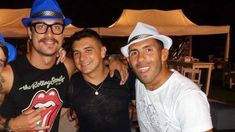 Festejo bostero: al ritmo de la cumbia y con Daniel Osvaldo, Carlos Tevez celebró su cumpleaños Festejo bostero: al ritmo de la cumbia y con Daniel Osvaldo, Carlos Tevez celebró su cumpleaños