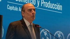 Francos aseguró que el camino es doloroso pero el objetivo es el crecimiento.