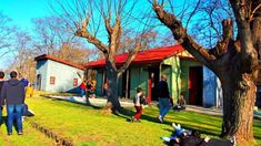 Este pueblo es ideal para pasear con toda la familia. Este pueblo es ideal para pasear con toda la familia.