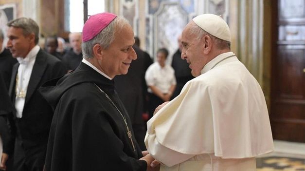 En enero de 2023 Prevost había sido nombrado por Francisco como prefecto del Dicasterio para los obispos