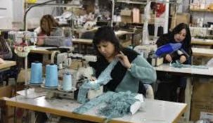 El sector pyme atraviesa un grave crisis entre los miles de despidos y la caída en picada del consumo. El sector pyme atraviesa un grave crisis entre los miles de despidos y la caída en picada del consumo.