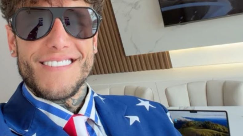Caniggia se disfrazó con la bandera de Estados Unidos y encendió las redes.