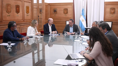 El Consejo de Mayo se reunirá este martes.