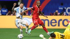 Argentinay Canadá compartieron el Grupo A y se enfrentaron en el partido inaugural, donde elcampeón vigente ganó 2 a 0. Argentinay Canadá compartieron el Grupo A y se enfrentaron en el partido inaugural, donde elcampeón vigente ganó 2 a 0.