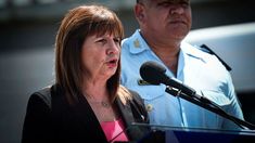 Patricia Bullrich presidirá el bloque libertario en el Senado. Patricia Bullrich presidirá el bloque libertario en el Senado.