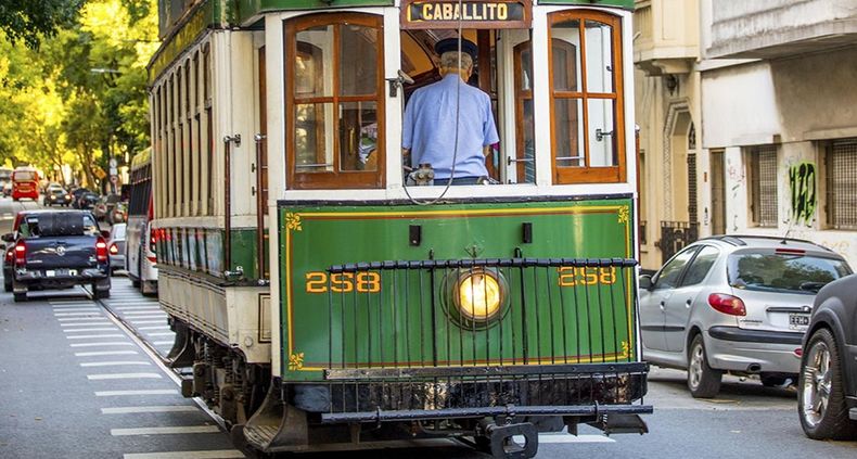 Vuelve el clásico Tranvía Histórico de Buenos Aires por Caballito.