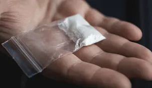 Quiso comprar cocaína y le dieron jabón en polvo.