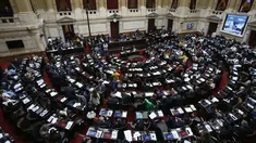 La sesión se levantó por falta de quórum cuando se disponían a tratar el posiciónamieto sobre las elecciones en Venezuela.&nbsp;