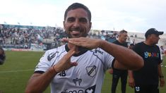 Alexis Vega festeja en Jujuy el triunfo de All Boys.