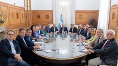Reunión en la Rosada para conversar sobre los aspectos centrales de la agenda legislativa. Reunión en la Rosada para conversar sobre los aspectos centrales de la agenda legislativa.