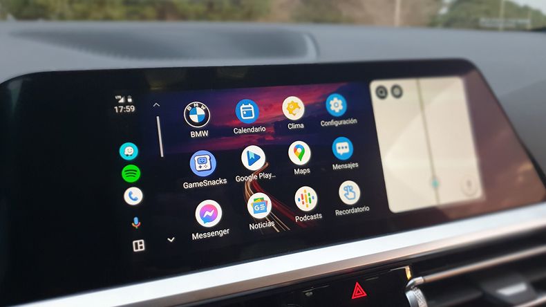 Conectividad Android Auto y Apple CarPlay. 