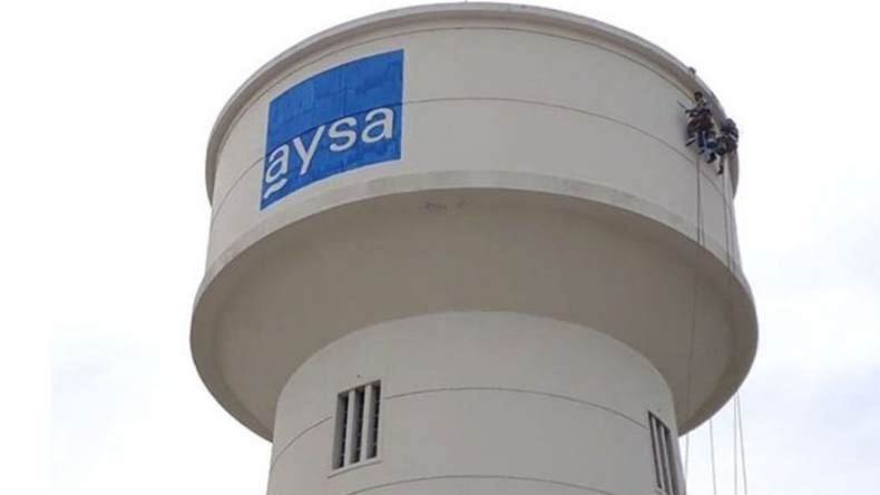 AySA provee servicios de agua y cloacas al Área Metropolitana de Buenos Aires (AMBA).