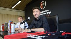 Newells irá en busca de Germán Cano o Radamel Falcao García para reforzar la delantera Newells irá en busca de Germán Cano o Radamel Falcao García para reforzar la delantera