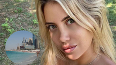 Wanda Nara combinó su traje de baño con unas lujosas zapatillas. Wanda Nara combinó su traje de baño con unas lujosas zapatillas.