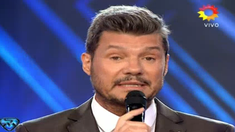 Marcelo Tinelli, conmovido en ShowMatch por la tragedia del Chapecoense Marcelo Tinelli, conmovido en ShowMatch por la tragedia del Chapecoense