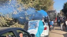 Multitudinaria caravana de hinchas de Belgrano junto a los campeones del Apertura 2026