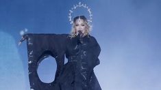 La reina del pop rompió todos los récords con su recital en Copacabana. La reina del pop rompió todos los récords con su recital en Copacabana.