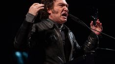 Milei y un discurso cargado de insultos y agresiones en Parque Lezama.