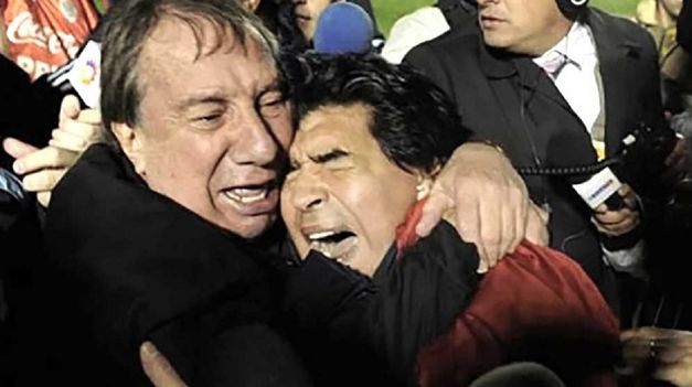 Carlos Bilardo junto a Diego Maradona.