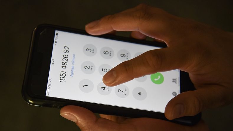 WhatsApp tiene una herramienta útil para avisar cuiando cambiamos de número de celular.