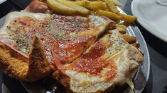 Este es el Bodegón que cuenta con las mejores milanesas. Este es el Bodegón que cuenta con las mejores milanesas.