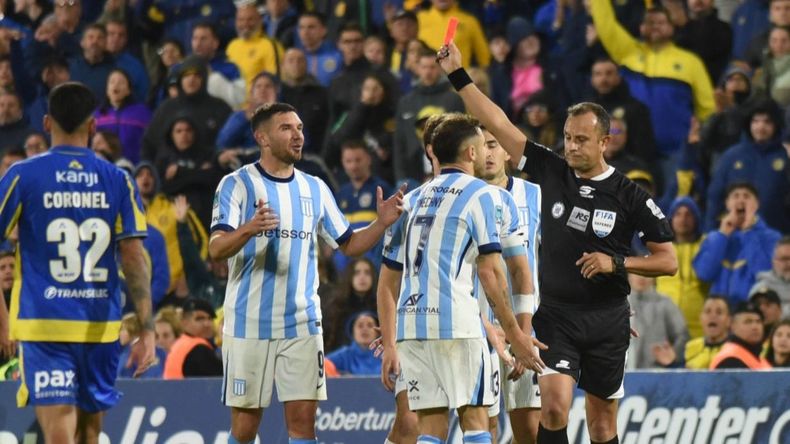 El mundialista Darío Herrera tuvo un polémico arbitraje en Rosario. El mundialista Darío Herrera tuvo un polémico arbitraje en Rosario.