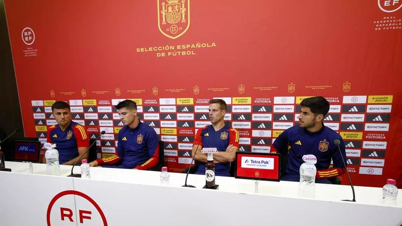 Los capitanes de la Selección Española leyeron un duro comunicado contra Rubiales&nbsp;