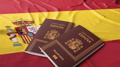 España lanzó una regularización masiva de inmigrantes: quiénes pueden acceder y qué beneficios otorga España lanzó una regularización masiva de inmigrantes: quiénes pueden acceder y qué beneficios otorga
