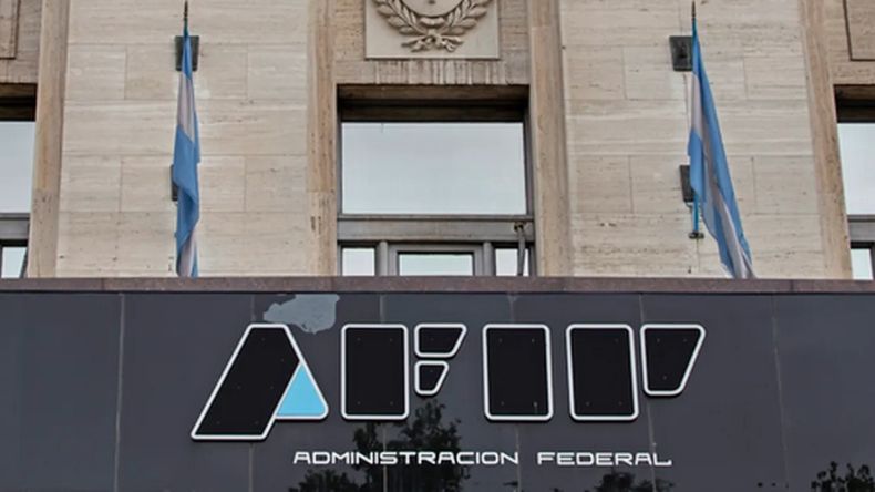 Monotributistas: ¿Puedo ser contribuyente si soy un empleado doméstico?