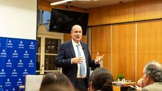 Federico Sturzenegger en la Universidad Austral.