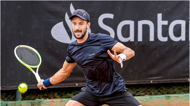 Jugó al futbol, hoy se dedica al tenis y comparte el lado B del tenis en TikTok.