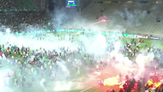 Escándalo en Francia tras el descenso de AS Saint Étienne. Escándalo en Francia tras el descenso de AS Saint Étienne.