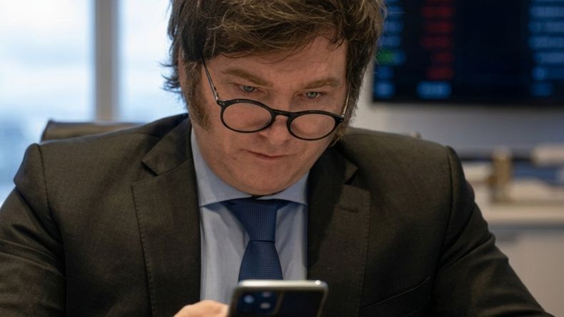 Se complica la situación de javier Milei en redes sociales.&nbsp;