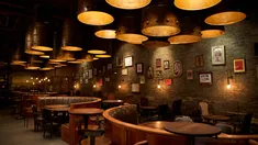 El bar funciona únicamente por la noche