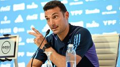 Ante las dos bajas, Scaloni sumó a un joven futbolista. Ante las dos bajas, Scaloni sumó a un joven futbolista.