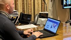 El economista llenó el formulario del Indec.