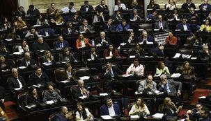 La oposición acelera en Diputados y busca limitar el poder de Milei con los DNU