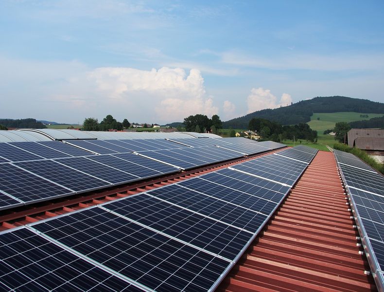 Las energías renovables son el principal desafío para el turismo sustentable en Argentina.