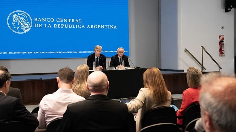 Conferencia de prensa sobre el Informe de Política Monetaria (IPOM) del tercer trimestre de 2026.