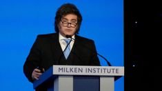 El Presidente disertó en el foro económico de Milken Institute, en Los Ángeles. El Presidente disertó en el foro económico de Milken Institute, en Los Ángeles.