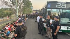 Los barras de River detenidos por la Policía de la Ciudad. Los barras de River detenidos por la Policía de la Ciudad.