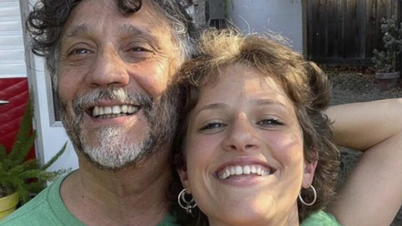 La separación estaría motivada por la distancia física entre la pareja.