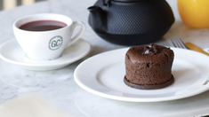 Este restaurante de la Ciudad de Buenos Aires te deleitará con sus volcanes de chocolate. Este restaurante de la Ciudad de Buenos Aires te deleitará con sus volcanes de chocolate.