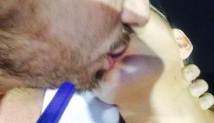 Federico Bal cumplió su fantasía: ¡María Eugenia Ritó le comió la boca!