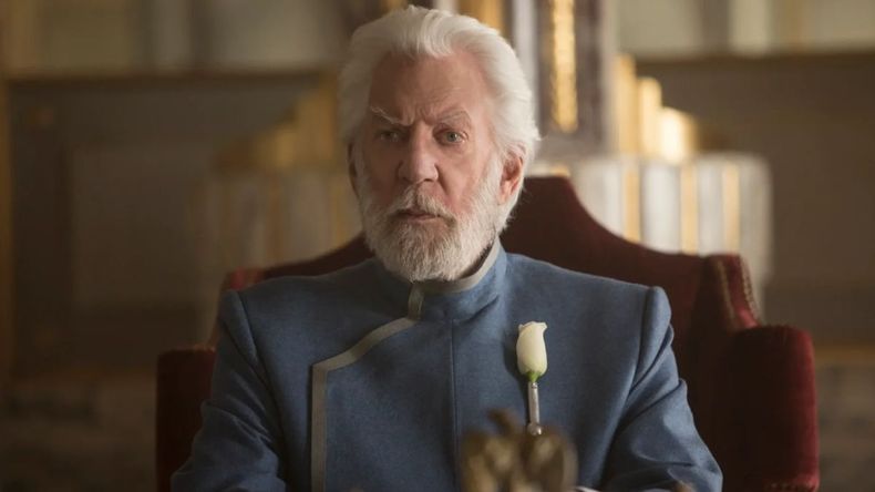Donald Sutherland interpret&oacute; al Presidente Snow en la saga de&nbsp;Los juegos del hambre.