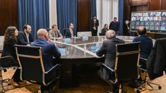 La reunión del Gobierno con las empresas lácteas. La reunión del Gobierno con las empresas lácteas.