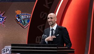 Manu Ginóbili y un merecido reconocimiento.