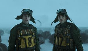 Mickey 17: Robert Pattinson multiplica su talento en la nueva apuesta de Bong Joon-ho